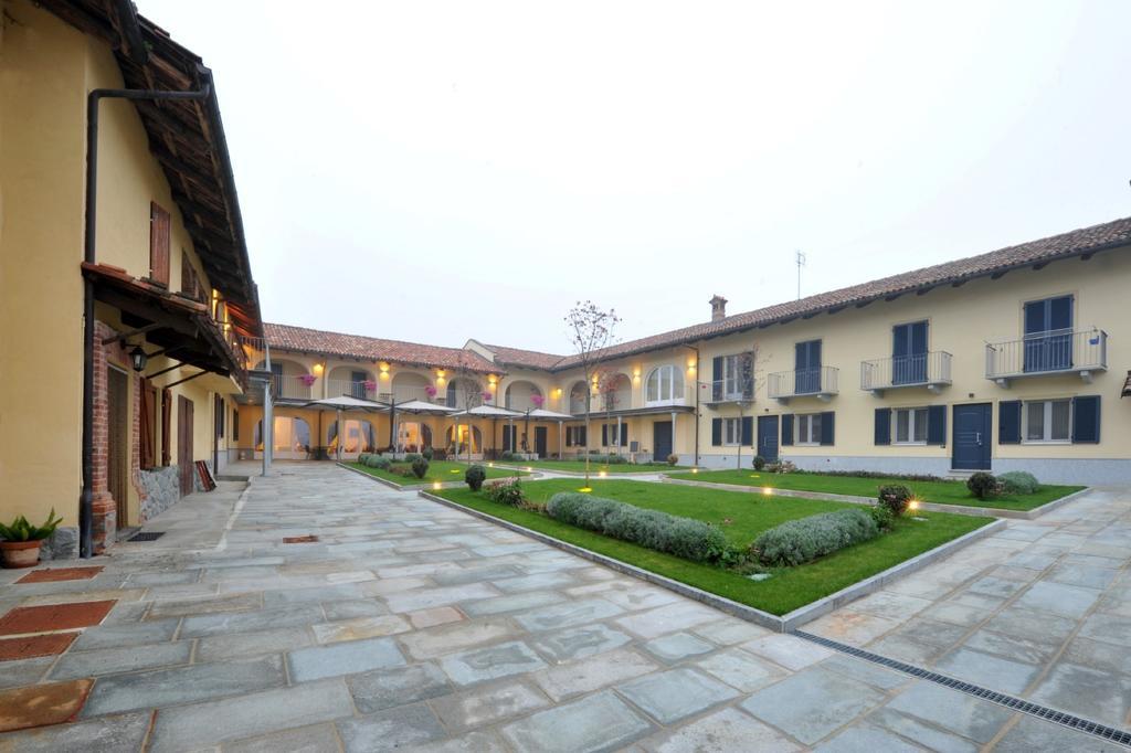 Agriturismo Cascina Varie Castagnito Экстерьер фото