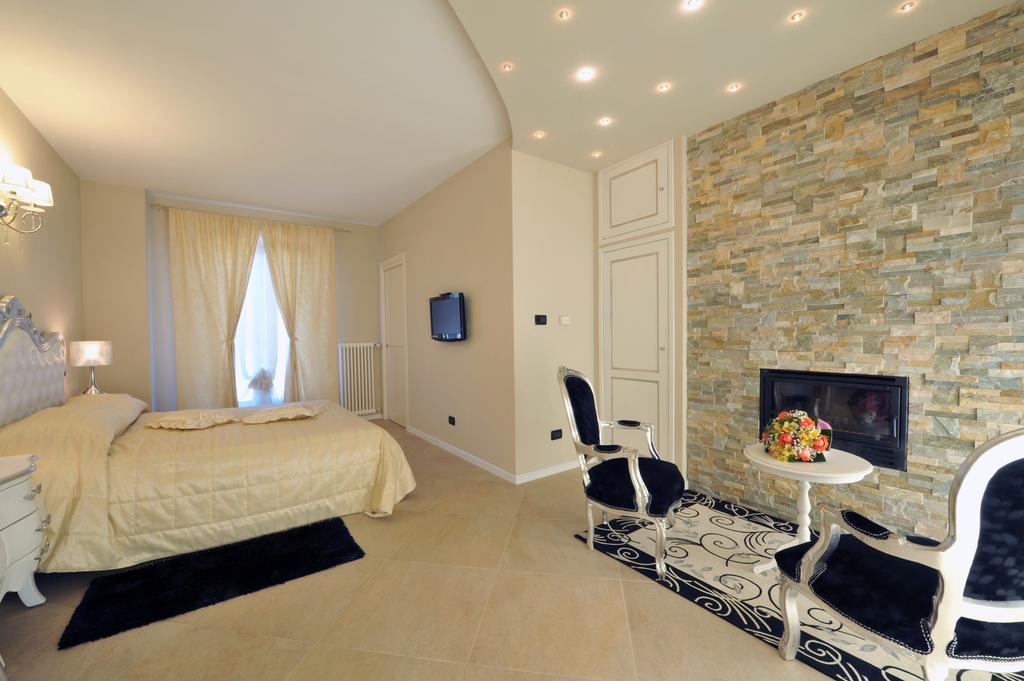 Agriturismo Cascina Varie Castagnito Экстерьер фото