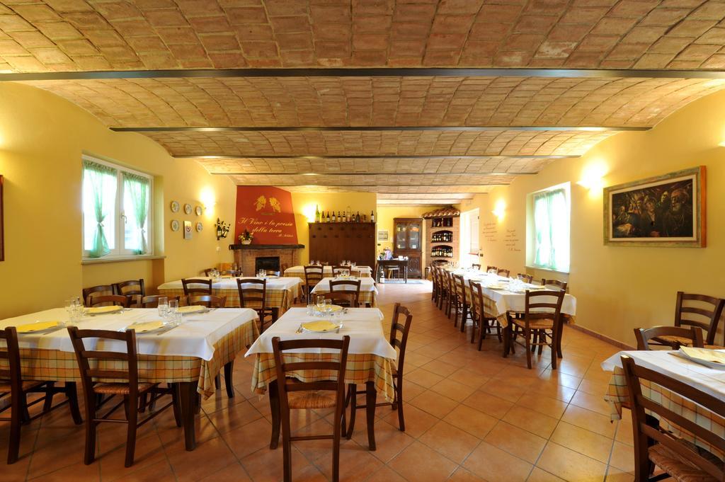 Agriturismo Cascina Varie Castagnito Экстерьер фото